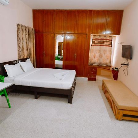 Akshatha Home Stay 벵갈루루 외부 사진